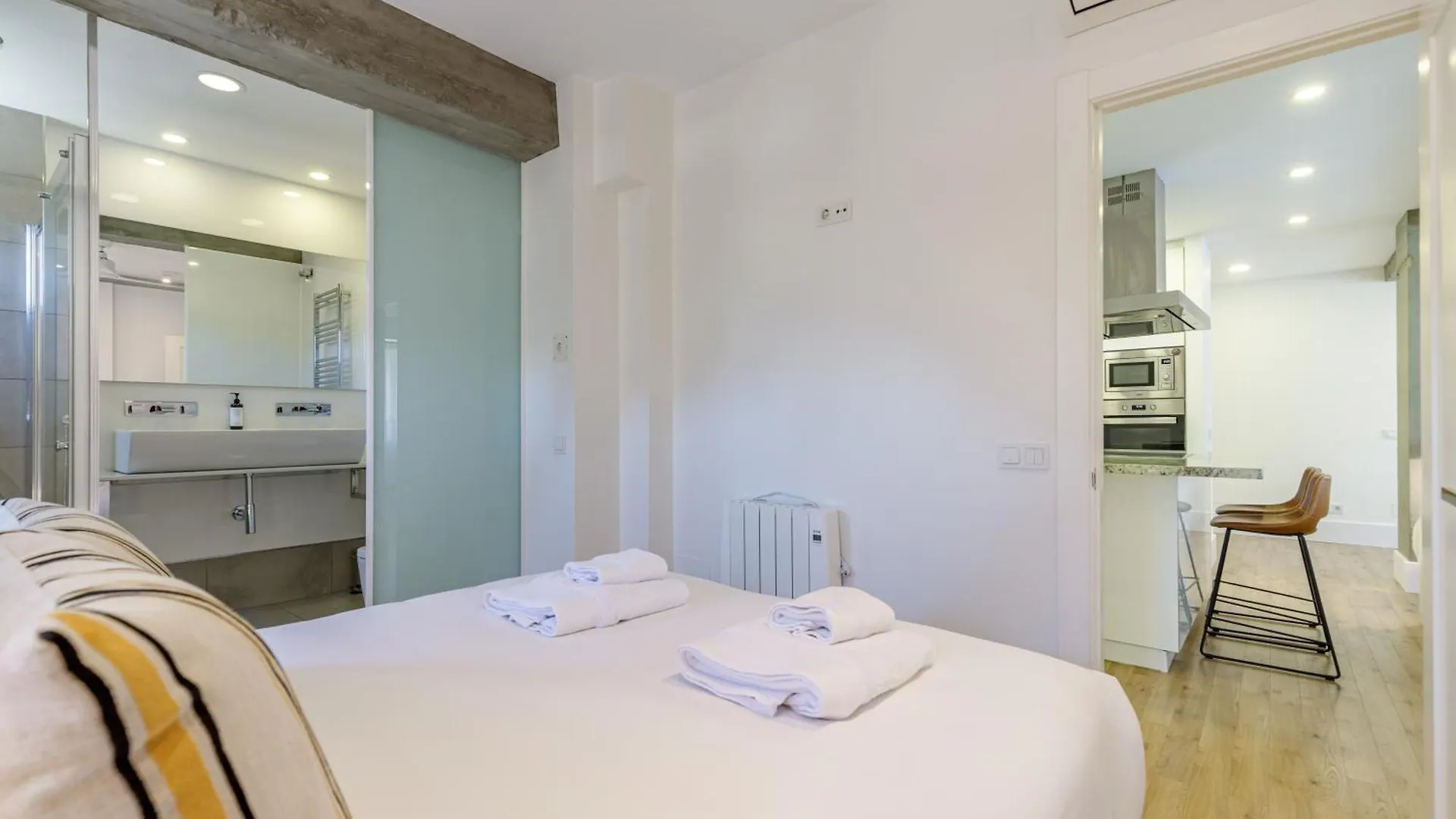 Six Apartments By Caleta Homes Málaga Spanien