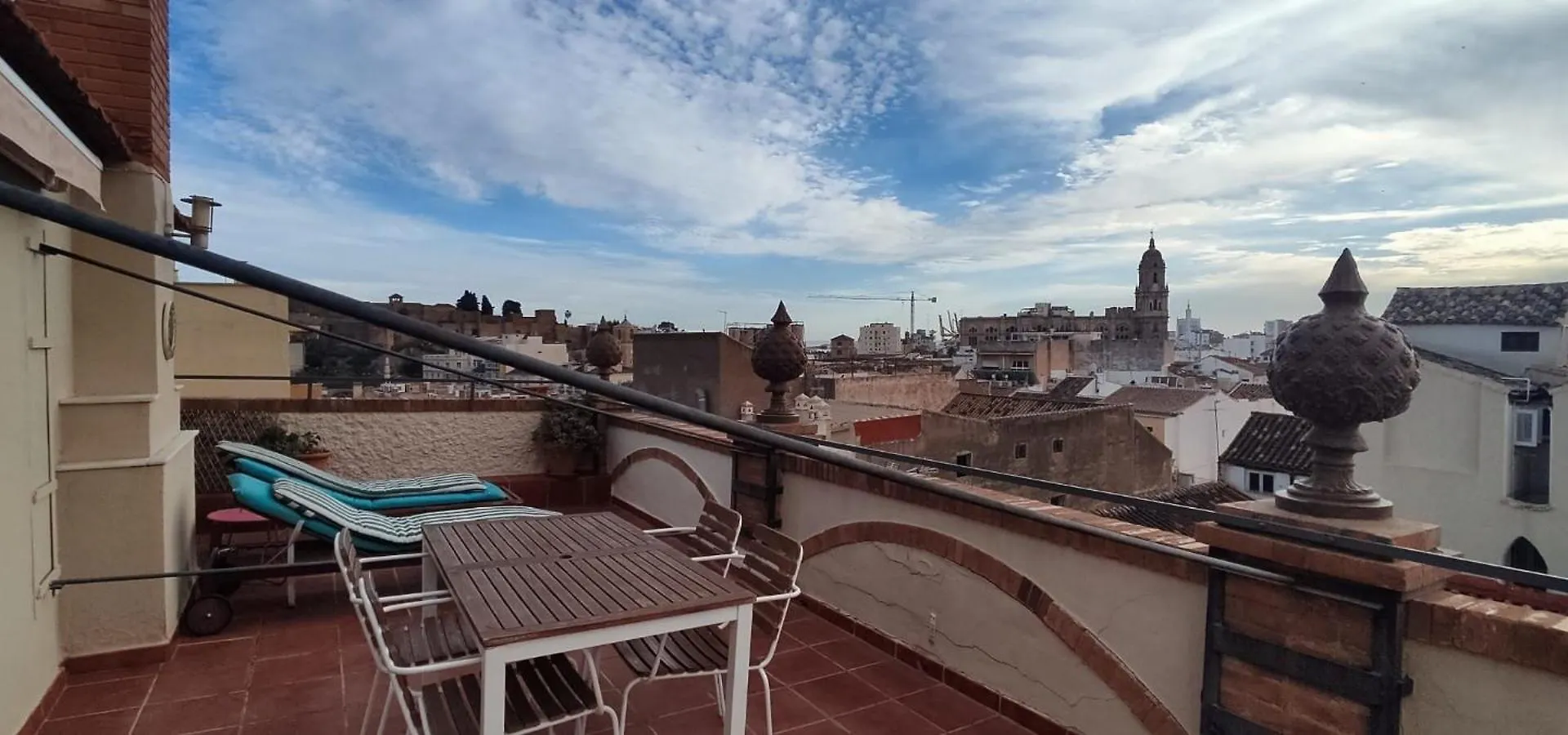 Six Apartments By Caleta Homes Malaga