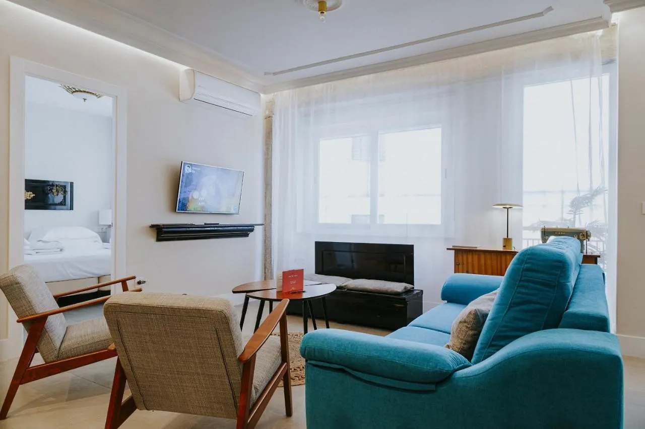 Six Apartments By Caleta Homes Malaga