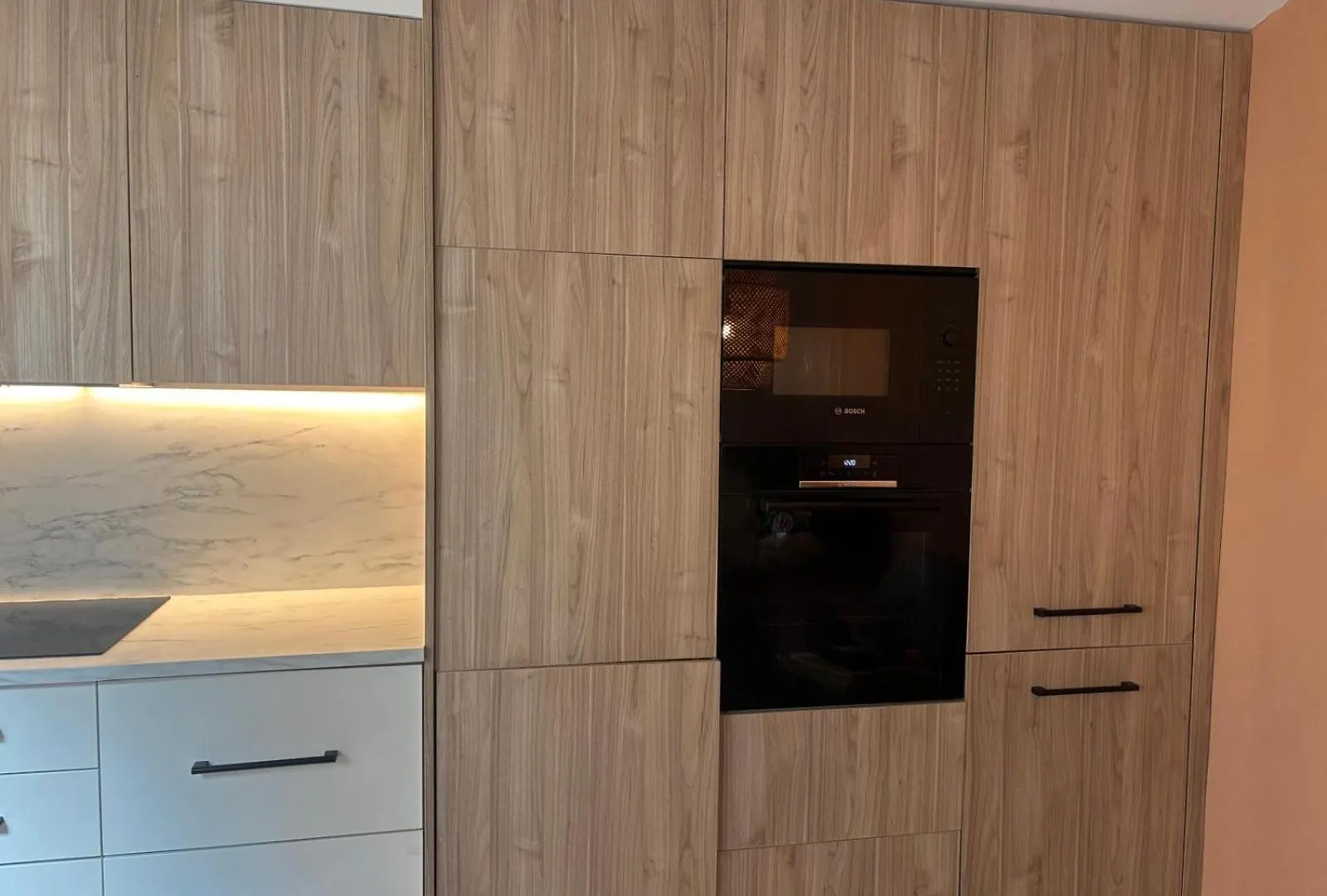 Six Apartments By Caleta Homes Malaga